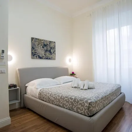Guest house Nationale Boutique & 4*